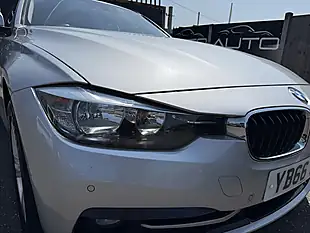 Used 2017 BMW 3 Series Sport Glacier Silver - Interior and Exterior details 2