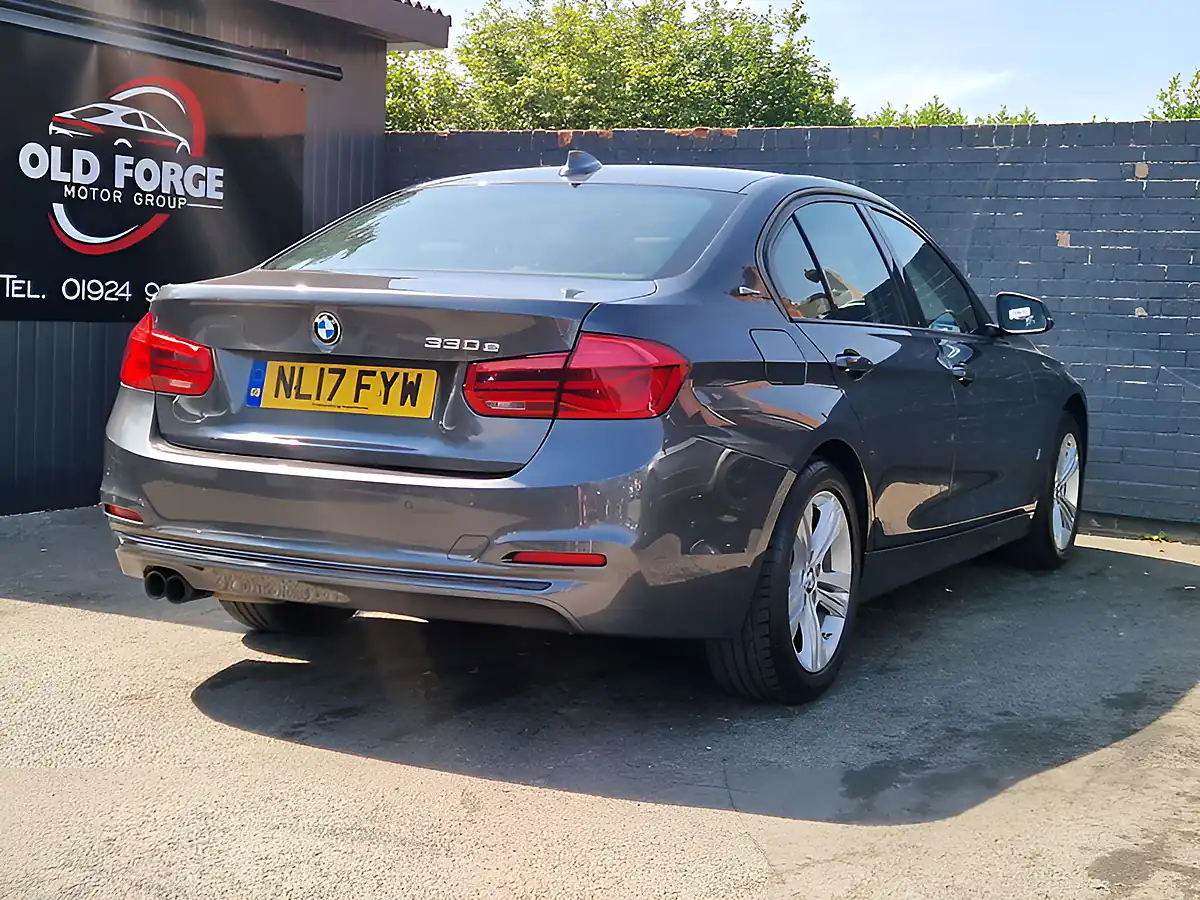 Used 2017 BMW 3 Series Sport Grey - Interior and Exterior details 13