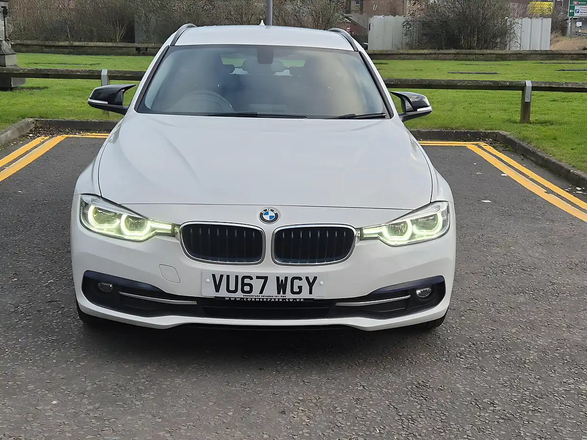 Used 2017 BMW 3 Series Sport Touring Xdrive White - Interior and Exterior details 7