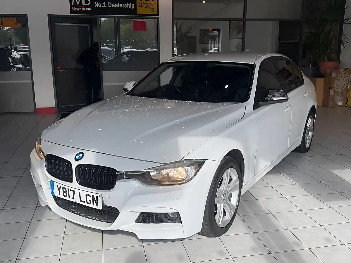 Used 2017 BMW 3 Series Sport White - Interior and Exterior details 5