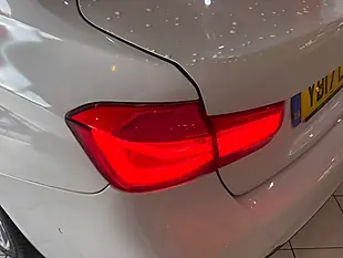 Used 2017 BMW 3 Series Sport White - Interior and Exterior details 8