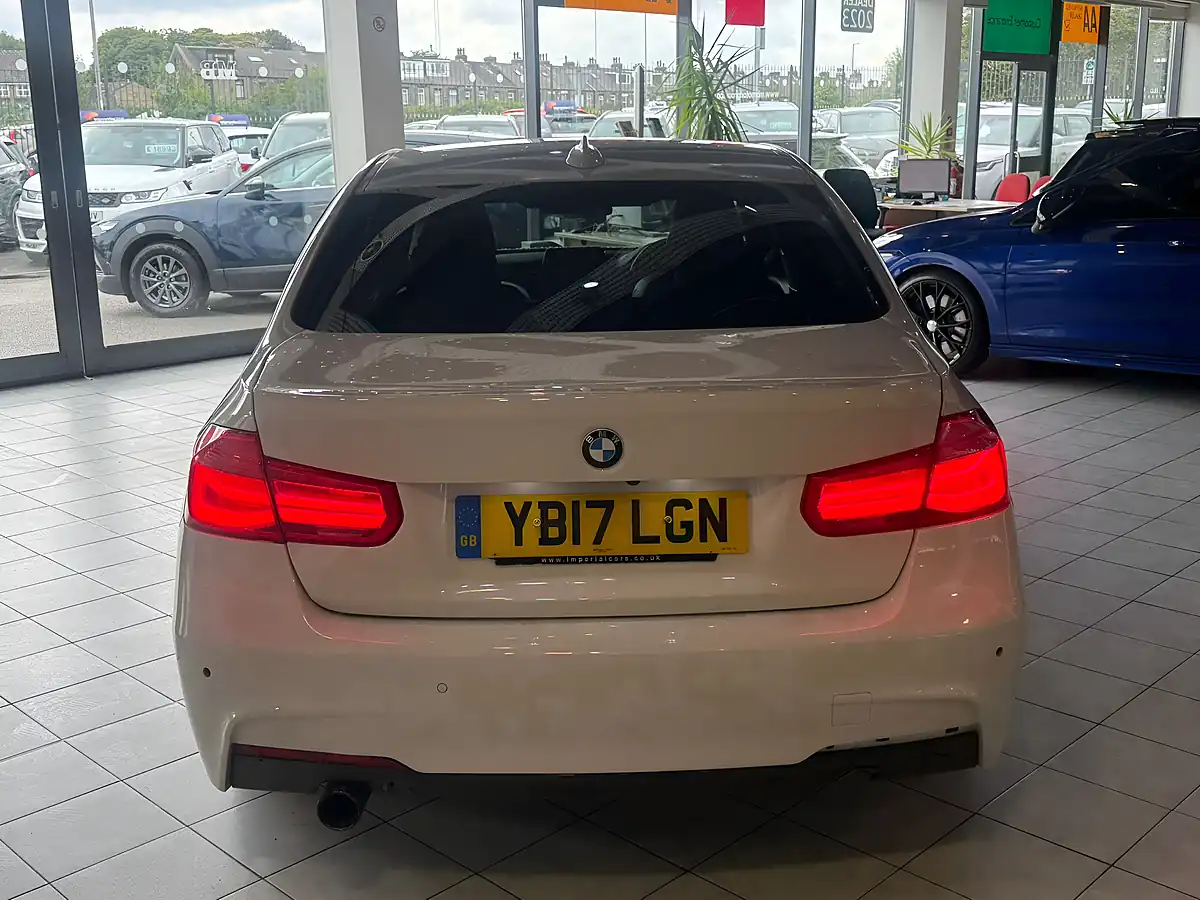 Used 2017 BMW 3 Series Sport White - Interior and Exterior details 9