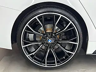 Used 2017 BMW 4 Series Gran Coupe M Sport Alpine White - Interior and Exterior details 8