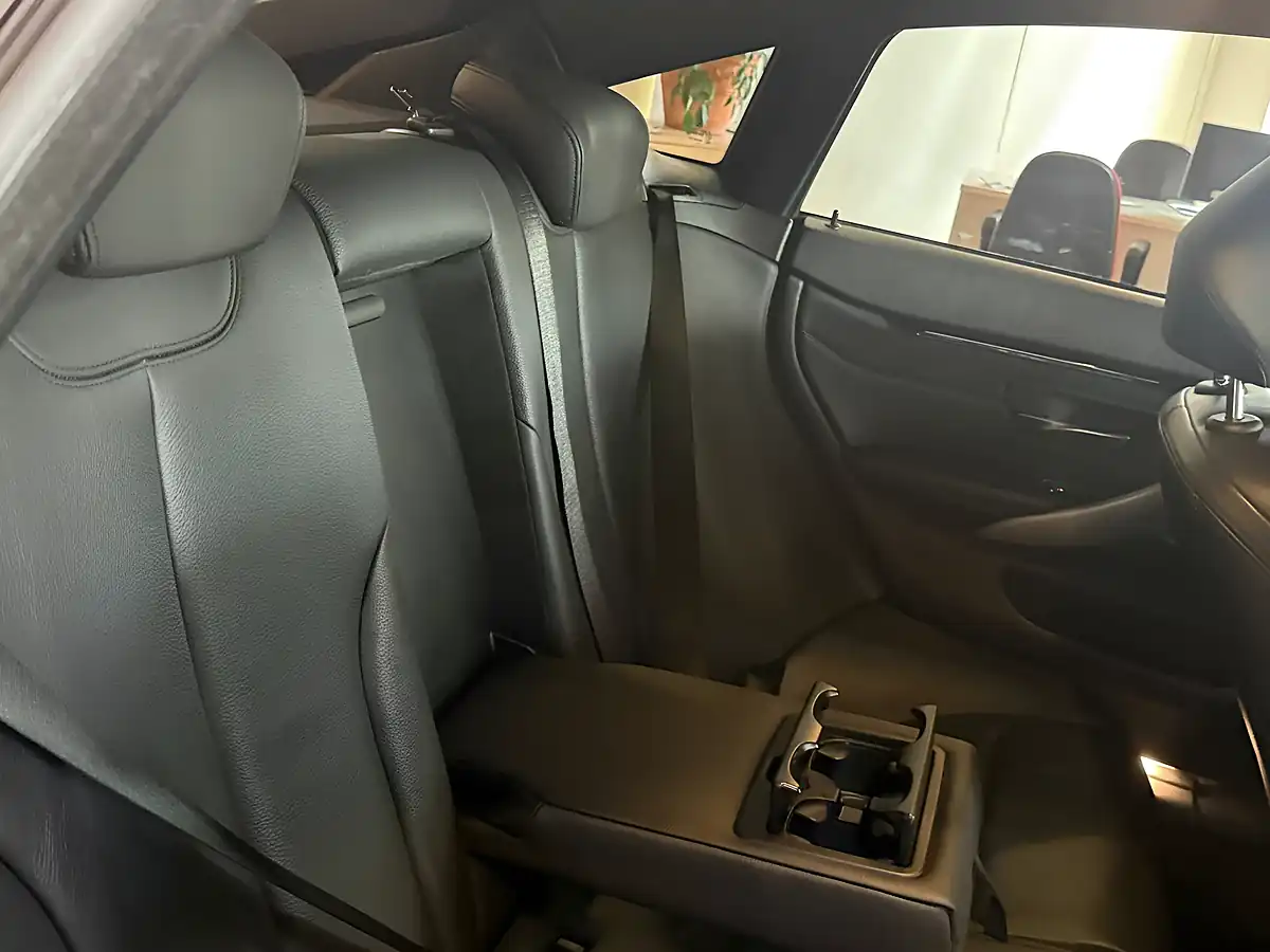 Used 2017 BMW 4 Series Gran Coupe M Sport Black - Interior and Exterior details 12