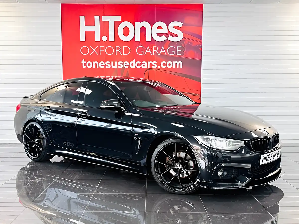 Used 2017 BMW 4 Series Gran Coupe M Sport Black - Front View