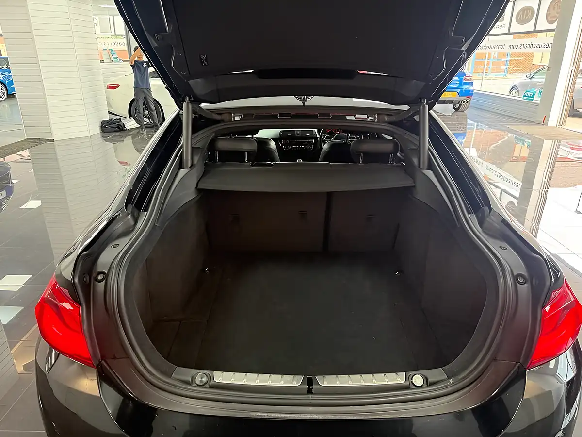 Used 2017 BMW 4 Series Gran Coupe M Sport Black - Interior and Exterior details 9