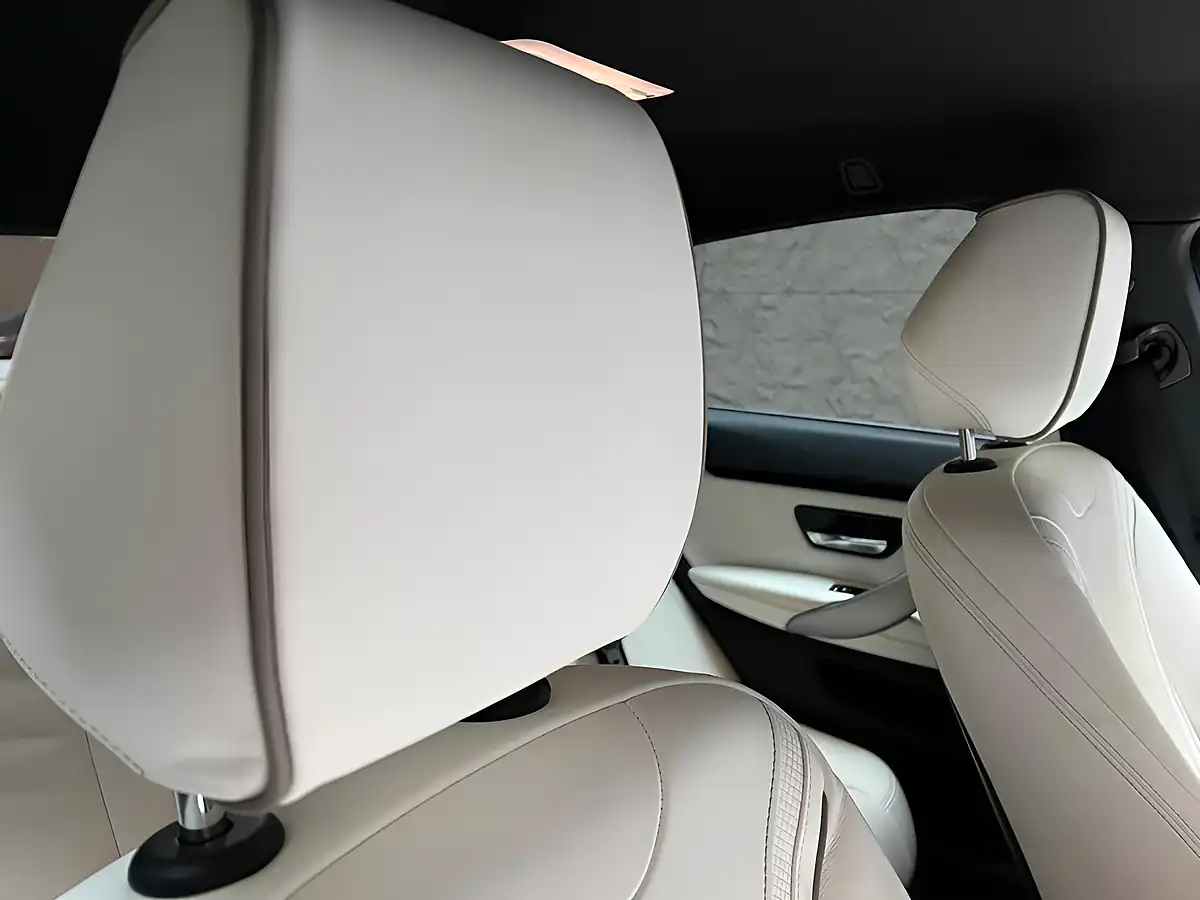 Used 2017 BMW 4 Series Gran Coupe M Sport Black Sapphire - Interior and Exterior details 5