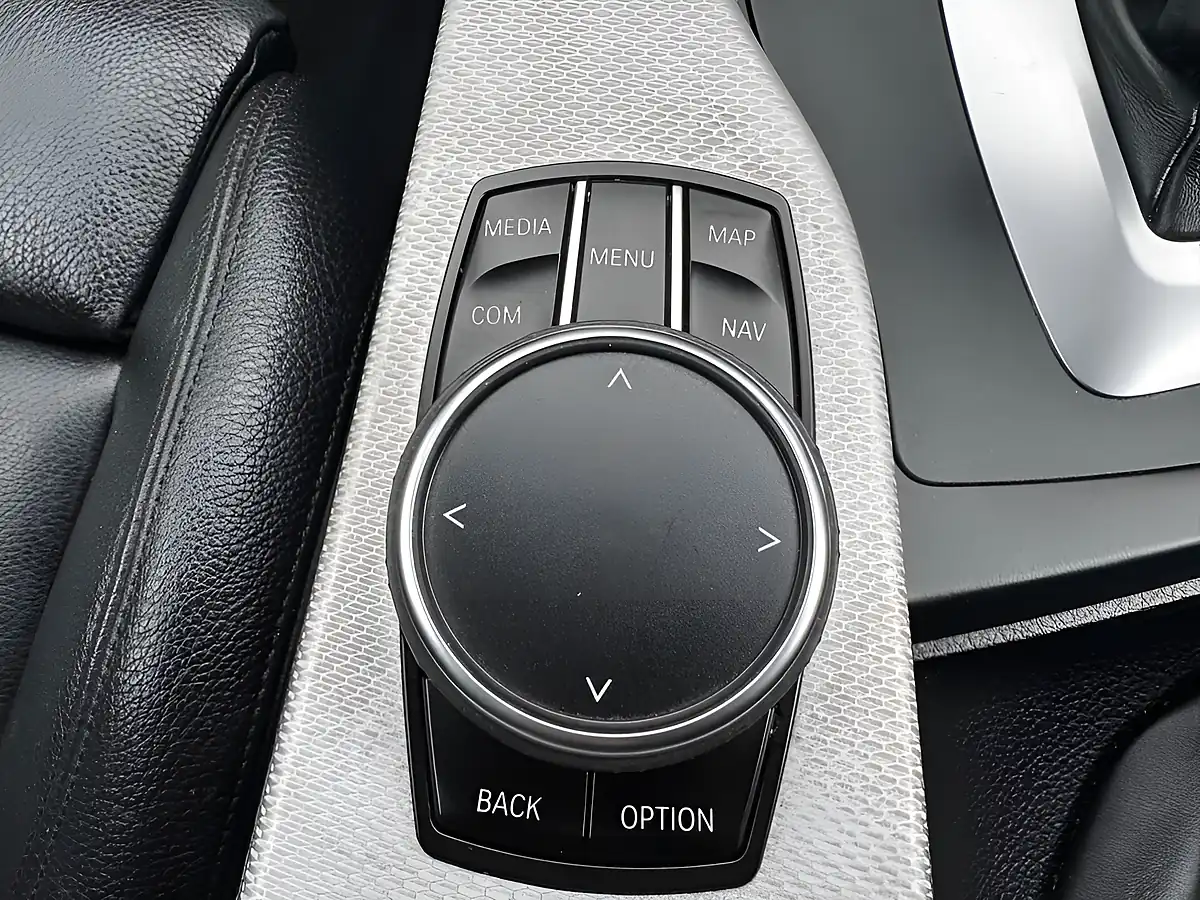 Used 2017 BMW 4 Series Gran Coupe M Sport Blue - Interior and Exterior details 16