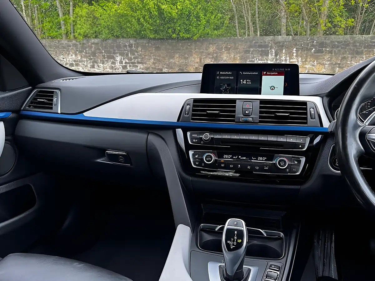 Used 2017 BMW 4 Series Gran Coupe M Sport Blue - Interior and Exterior details 18