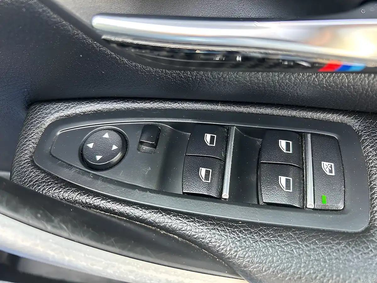 Used 2017 BMW 4 Series Gran Coupe M Sport Estoril Blue - Interior and Exterior details 13