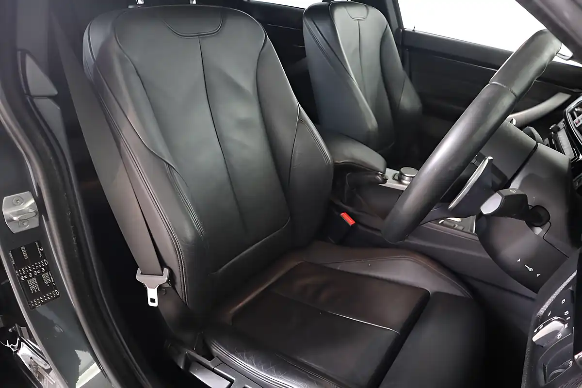 Used 2017 BMW 4 Series Gran Coupe M Sport Grey - Interior and Exterior details 9