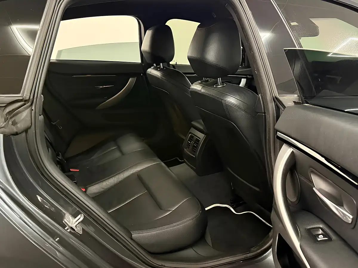Used 2017 BMW 4 Series Gran Coupe M Sport Mineral Grey - Interior and Exterior details 14