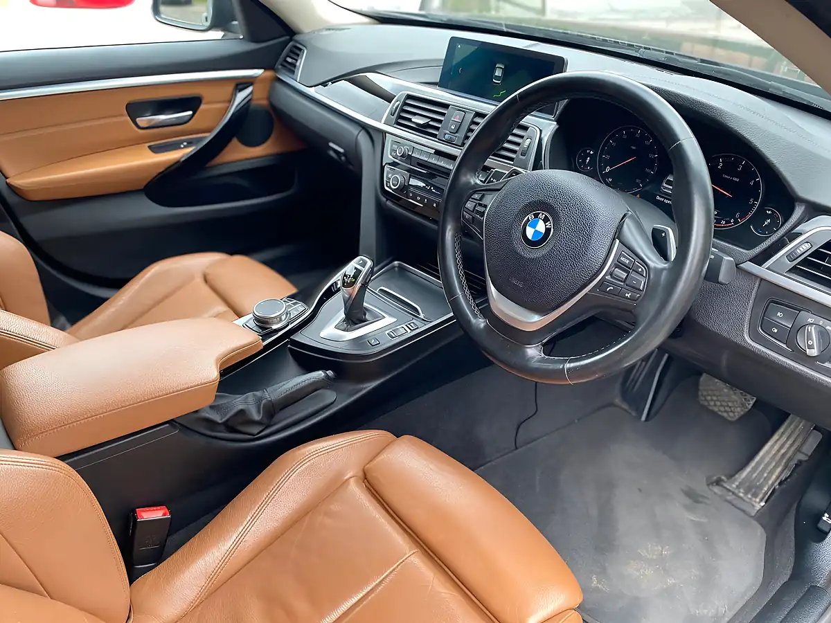 Used 2017 BMW 4 Series Gran Coupe Sport Black - Interior and Exterior details 13