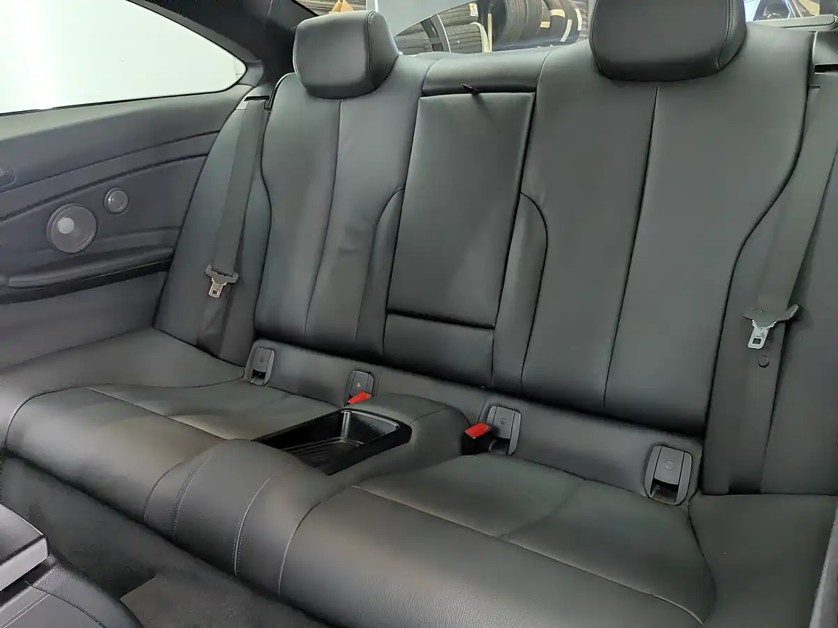 Used 2017 BMW 4 Series M Sport Black - Interior and Exterior details 12