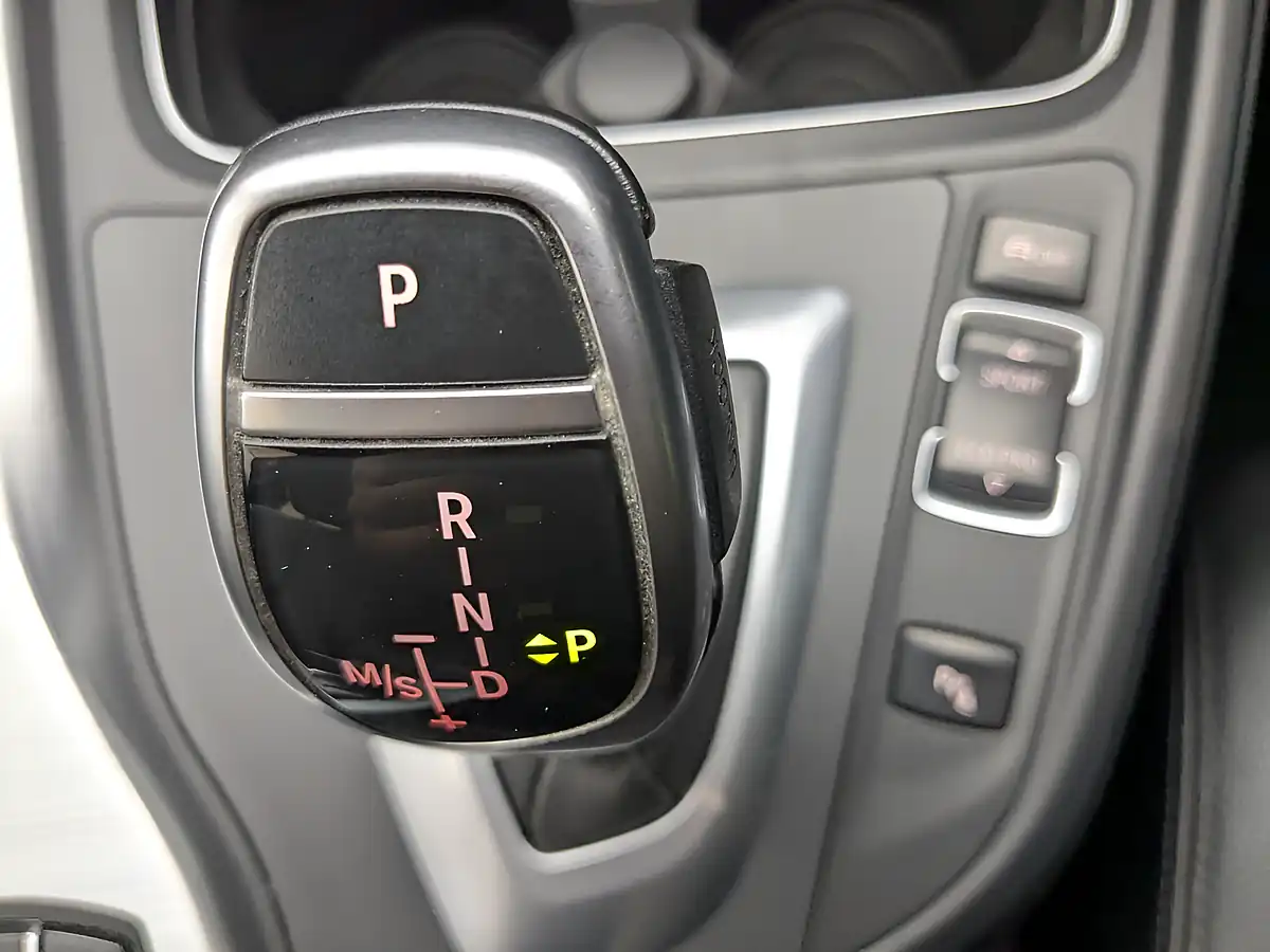 Used 2017 BMW 4 Series M Sport Black - Interior and Exterior details 20