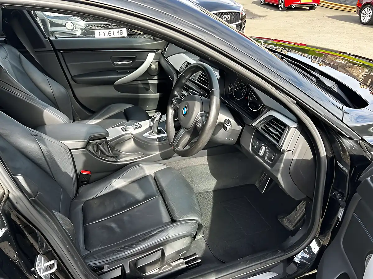 Used 2017 BMW 4 Series M Sport Black Sapphire - Interior and Exterior details 10
