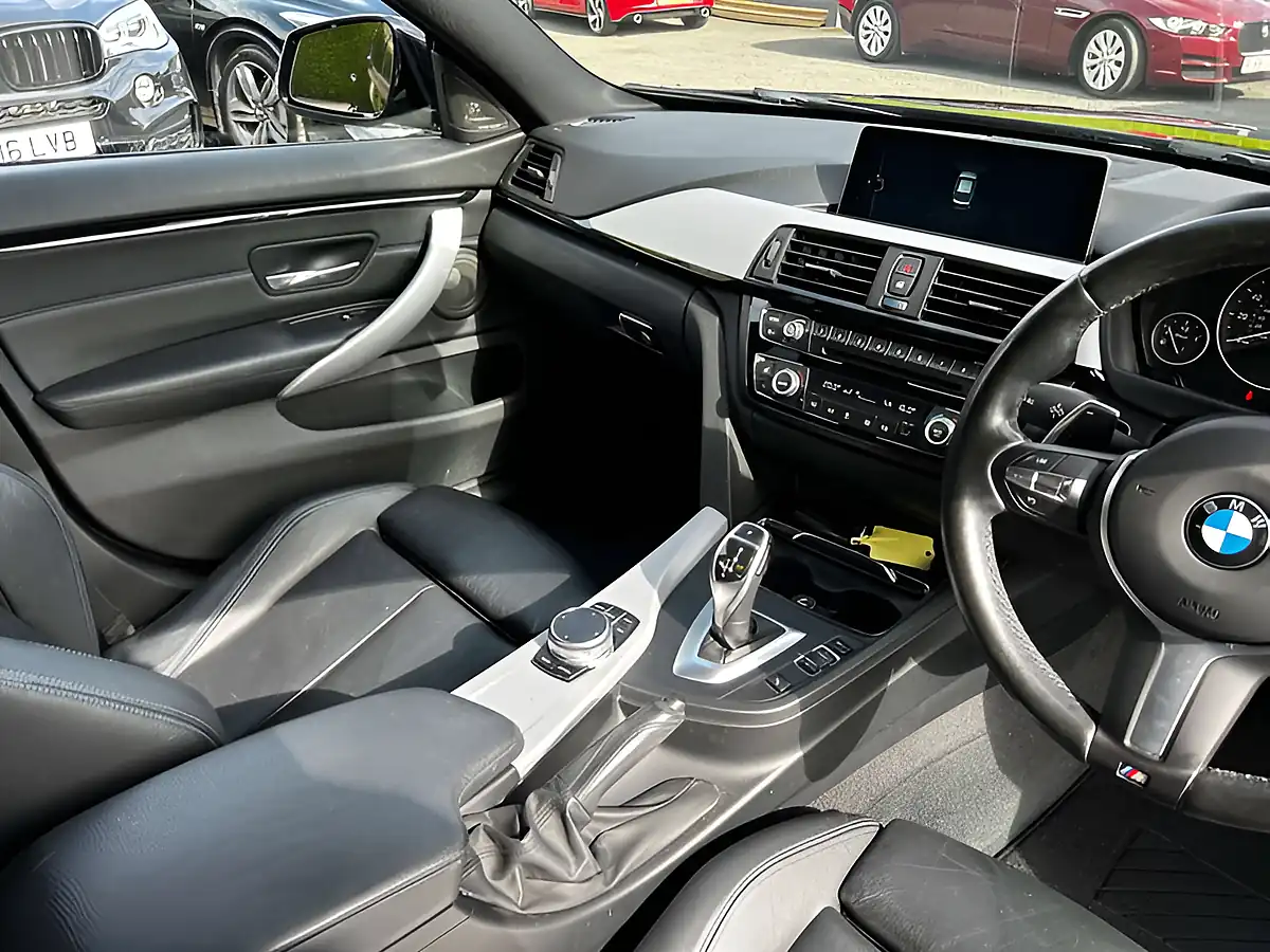 Used 2017 BMW 4 Series M Sport Black Sapphire - Interior and Exterior details 12