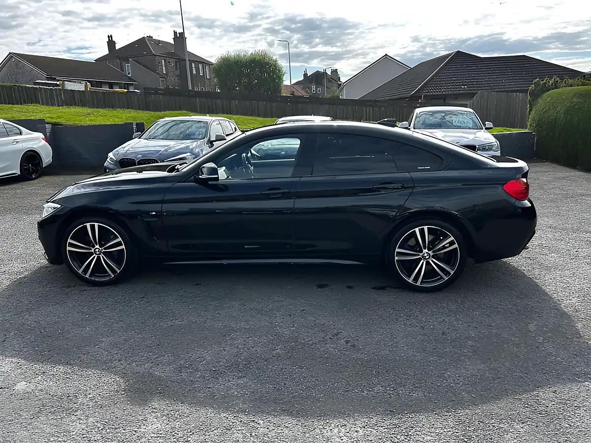 Used 2017 BMW 4 Series M Sport Black Sapphire - Interior and Exterior details 8