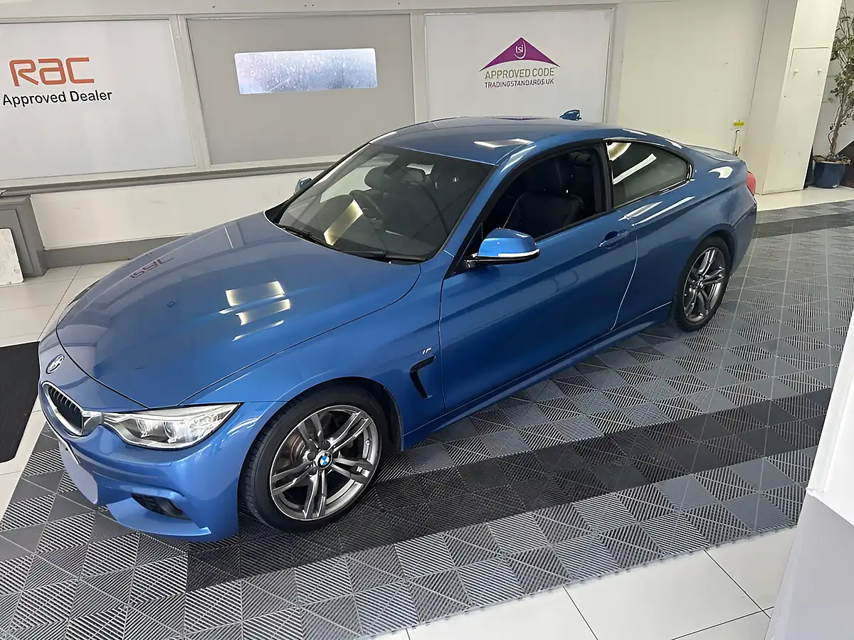 Used 2017 BMW 4 Series M Sport Blue - Interior and Exterior details 9