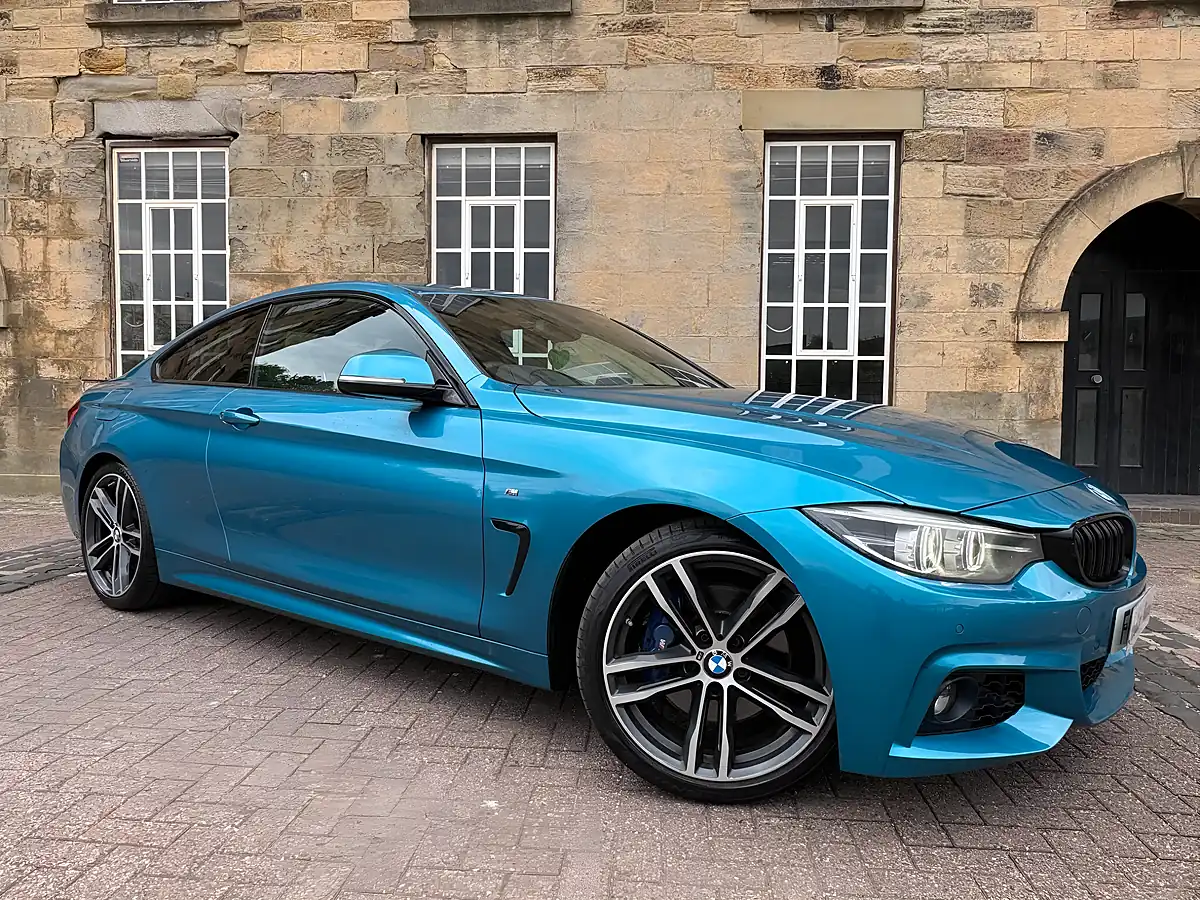 Used 2017 BMW 4 Series M Sport Blue - Front View
