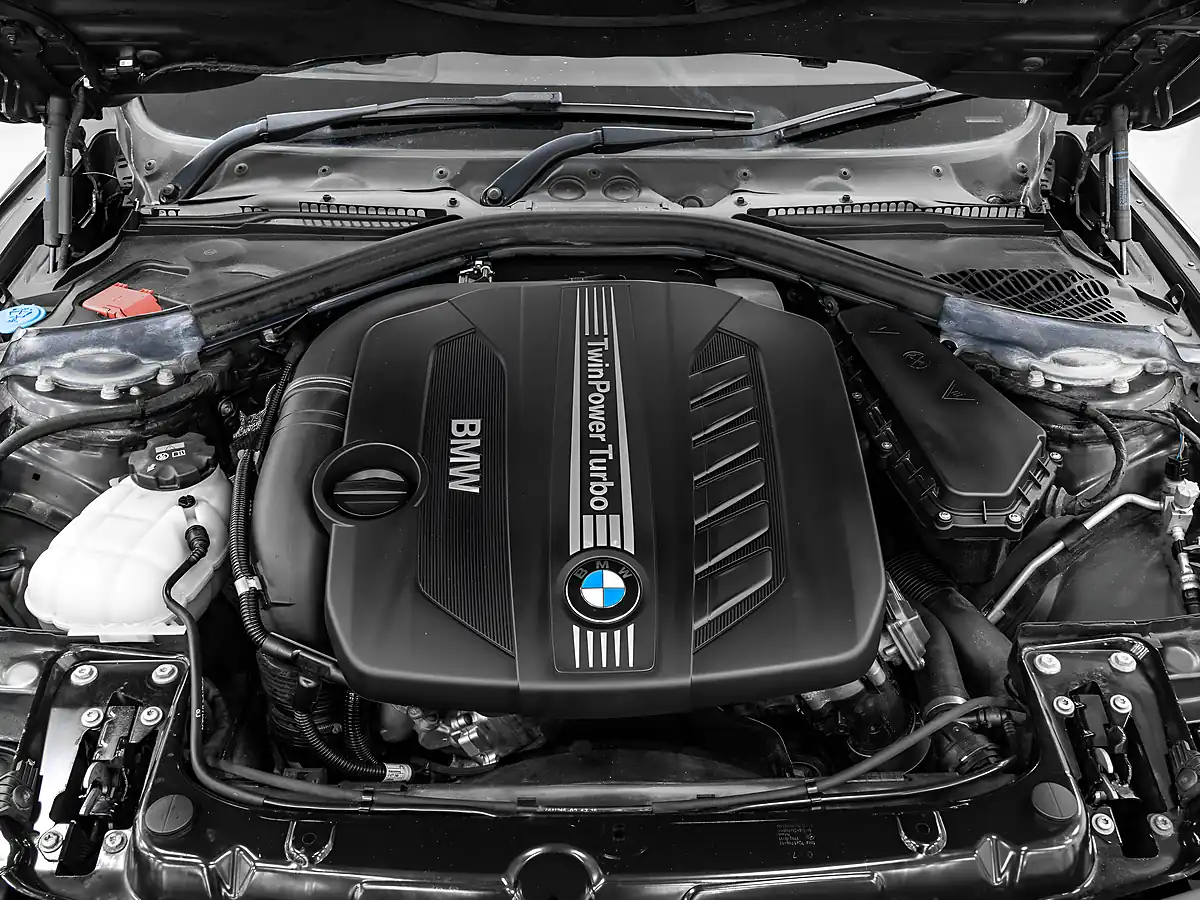 Used 2017 BMW 4 Series M Sport Coupe Black Sapphire - Interior and Exterior details 15