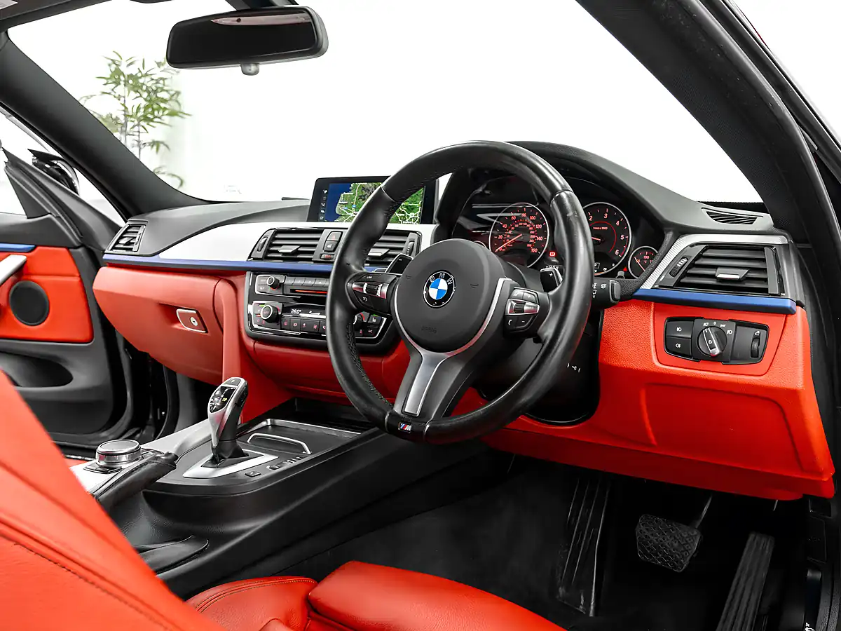 Used 2017 BMW 4 Series M Sport Coupe Black Sapphire - Interior and Exterior details 16