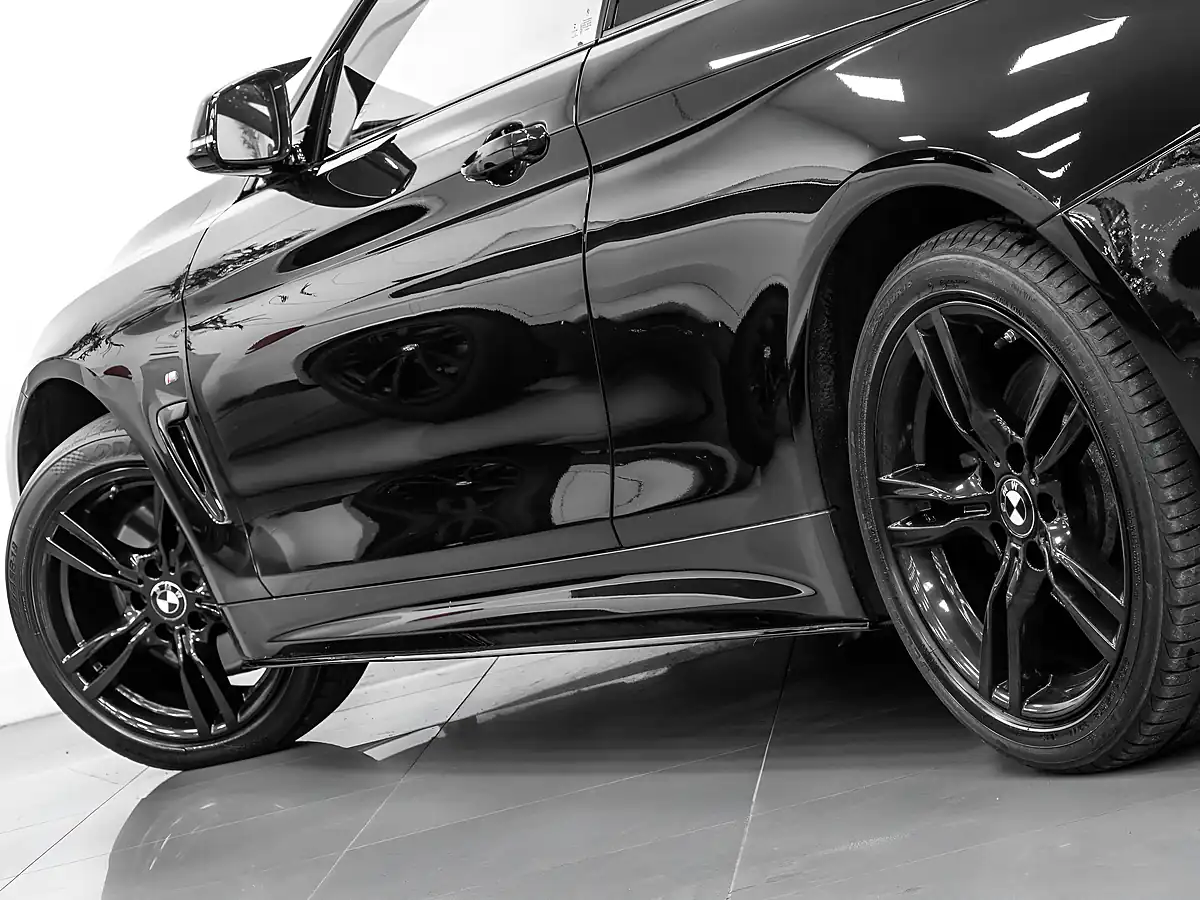 Used 2017 BMW 4 Series M Sport Coupe Black Sapphire - Interior and Exterior details 9