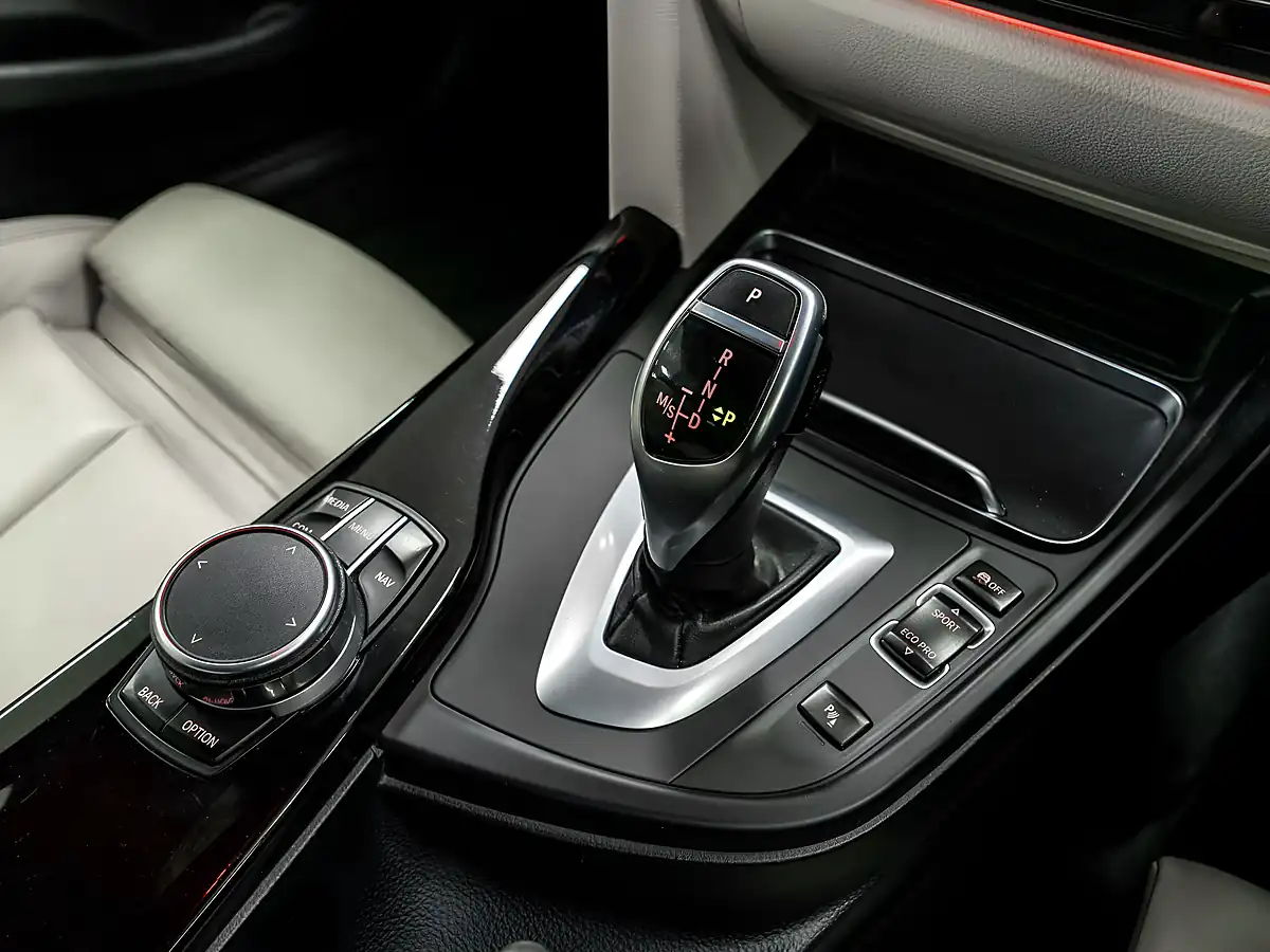 Used 2017 BMW 4 Series M Sport Estoril Blue - Interior and Exterior details 19