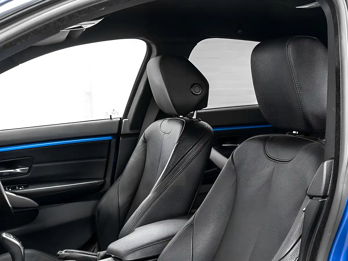 Used 2017 BMW 4 Series M Sport Estoril Blue - Interior and Exterior details 14