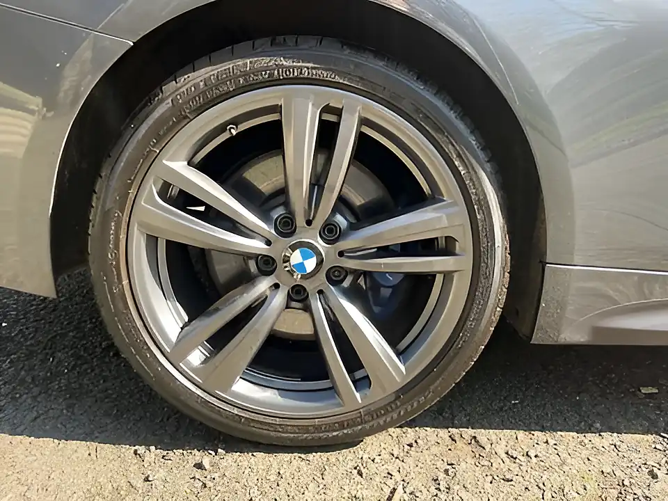 Used 2017 BMW 4 Series M Sport Mineral Grey - Interior and Exterior details 9
