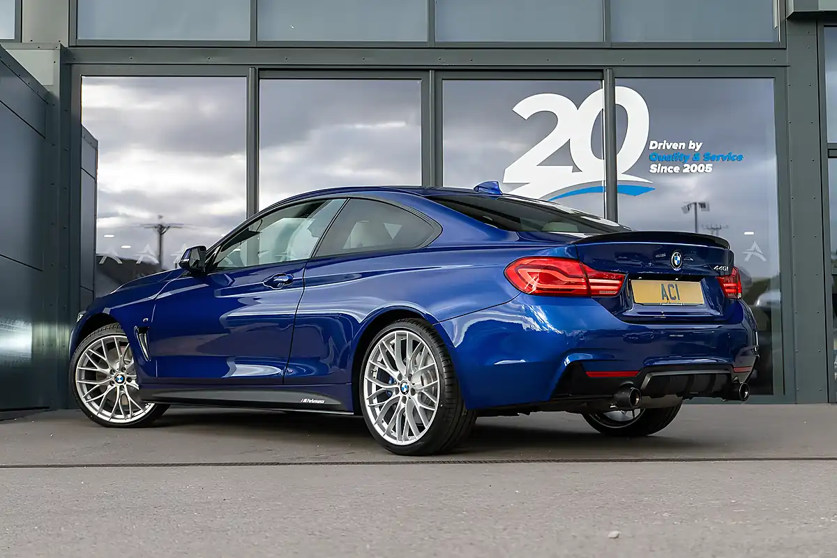 Used 2017 BMW 4 Series M Sport San Marino - Interior and Exterior details 2