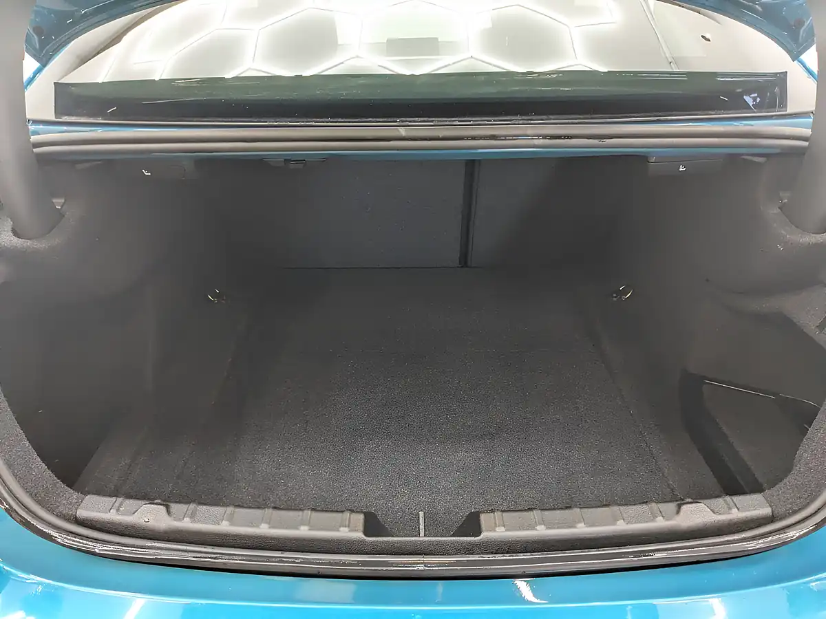Used 2017 BMW 4 Series M Sport Snapper Rocks Blue - Interior and Exterior details 10