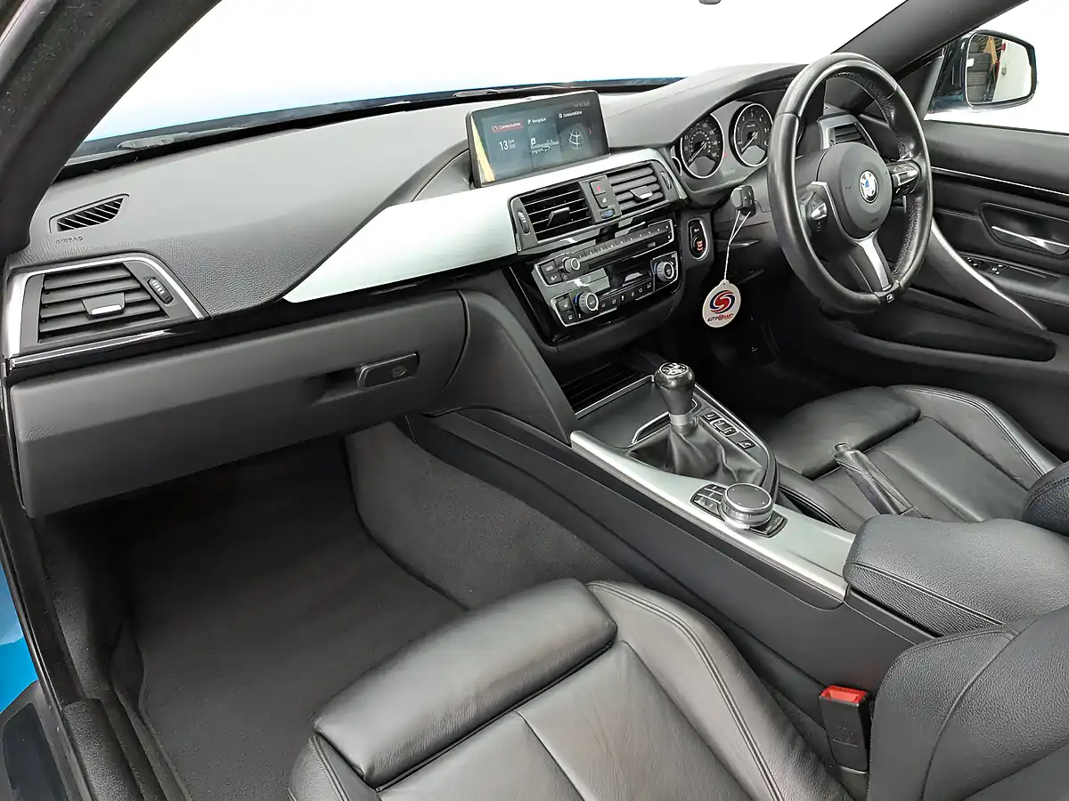 Used 2017 BMW 4 Series M Sport Snapper Rocks Blue - Interior and Exterior details 15