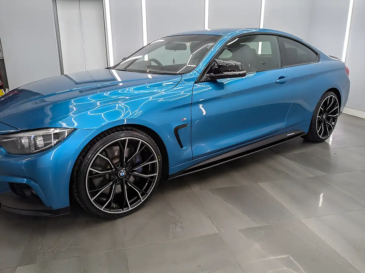 Used 2017 BMW 4 Series M Sport Snapper Rocks Blue - Interior and Exterior details 3