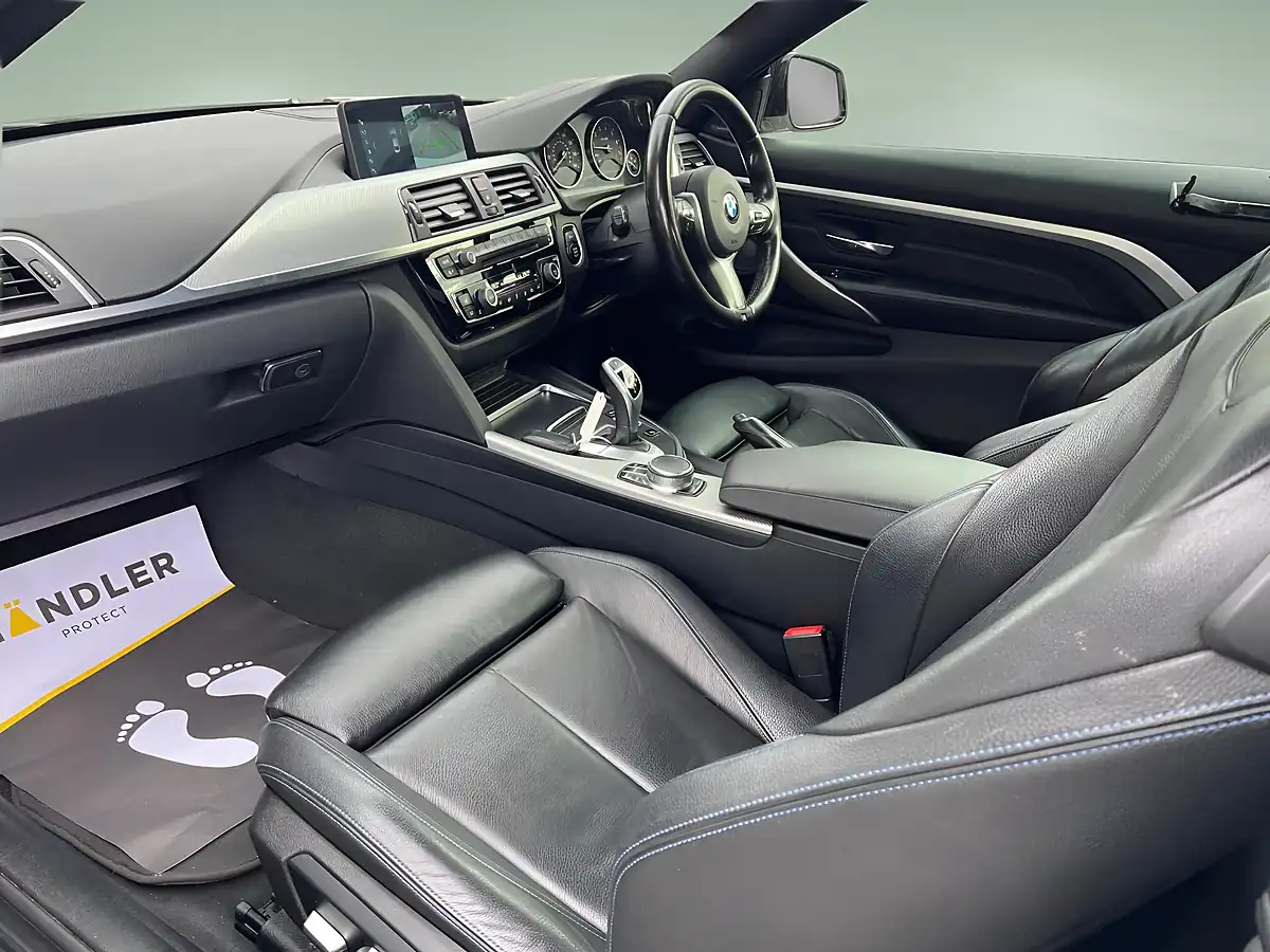 Used 2017 BMW 4 Series M Sport White - Interior and Exterior details 13