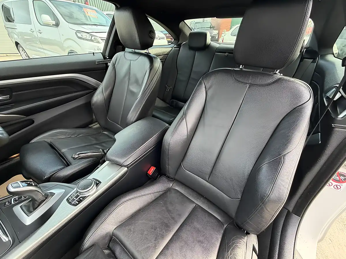 Used 2017 BMW 4 Series M Sport White - Interior and Exterior details 19