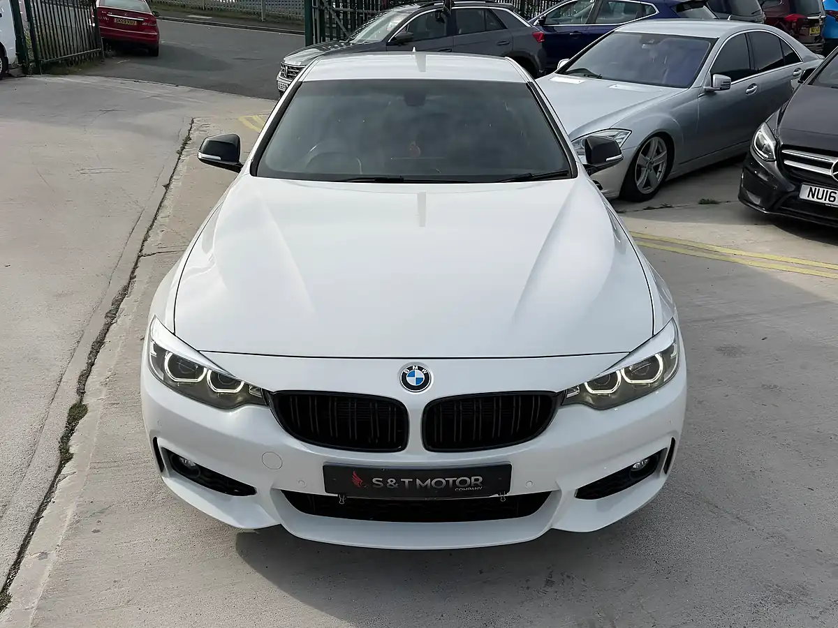 Used 2017 BMW 4 Series M Sport White - Interior and Exterior details 3