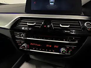 Used 2017 BMW 5 Series M Sport Alpine White - Interior and Exterior details 15