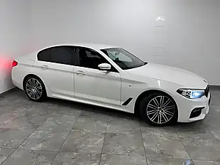 Used 2017 BMW 5 Series M Sport Alpine White - Interior and Exterior details 2