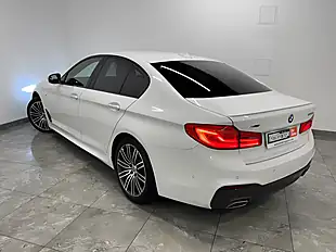 Used 2017 BMW 5 Series M Sport Alpine White - Interior and Exterior details 5