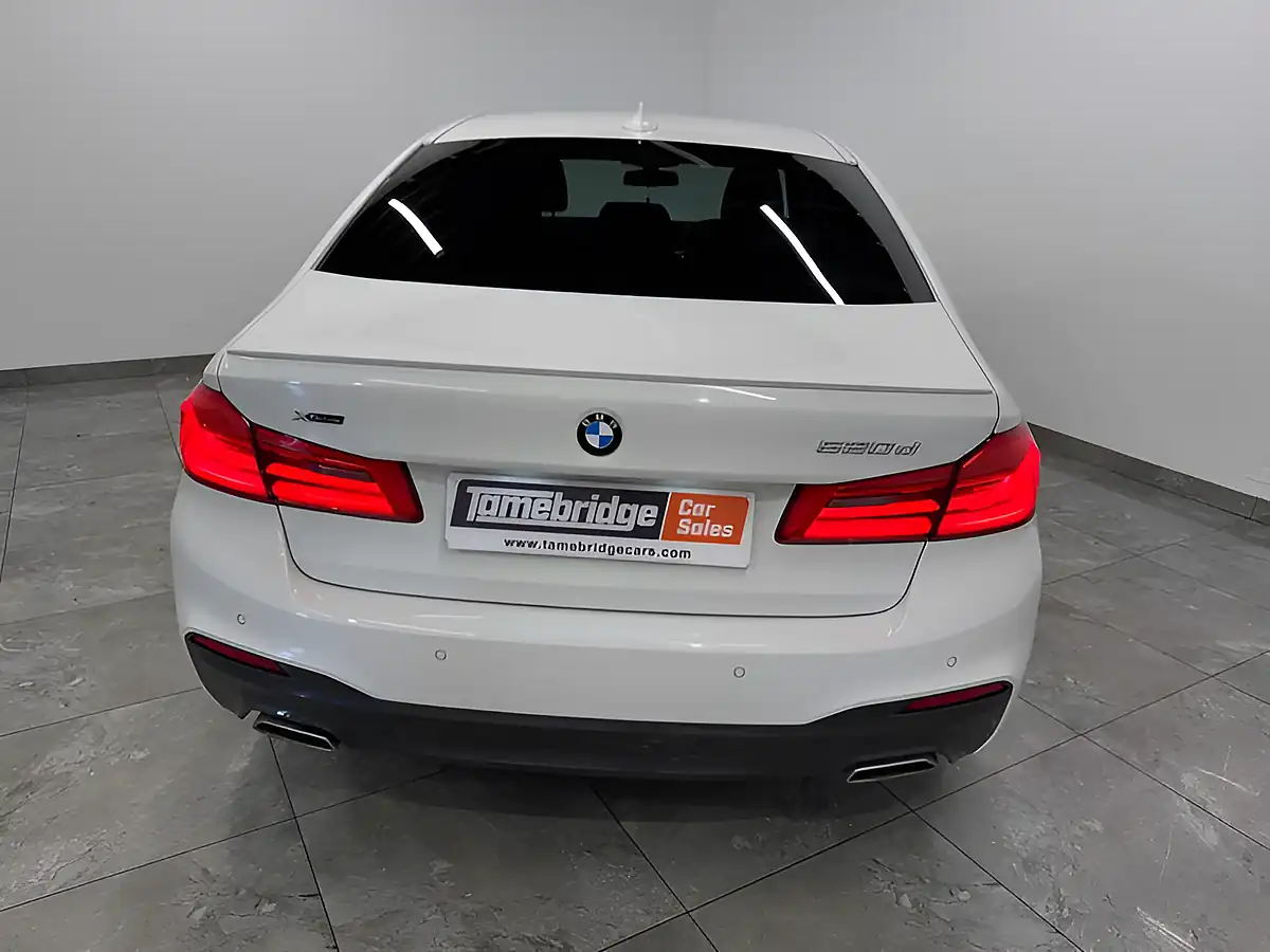 Used 2017 BMW 5 Series M Sport Alpine White - Interior and Exterior details 7