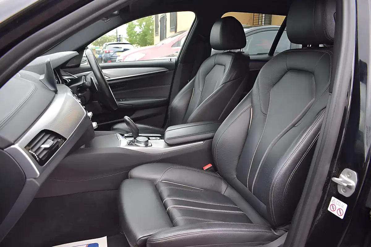 Used 2017 BMW 5 Series M Sport Black - Interior and Exterior details 17