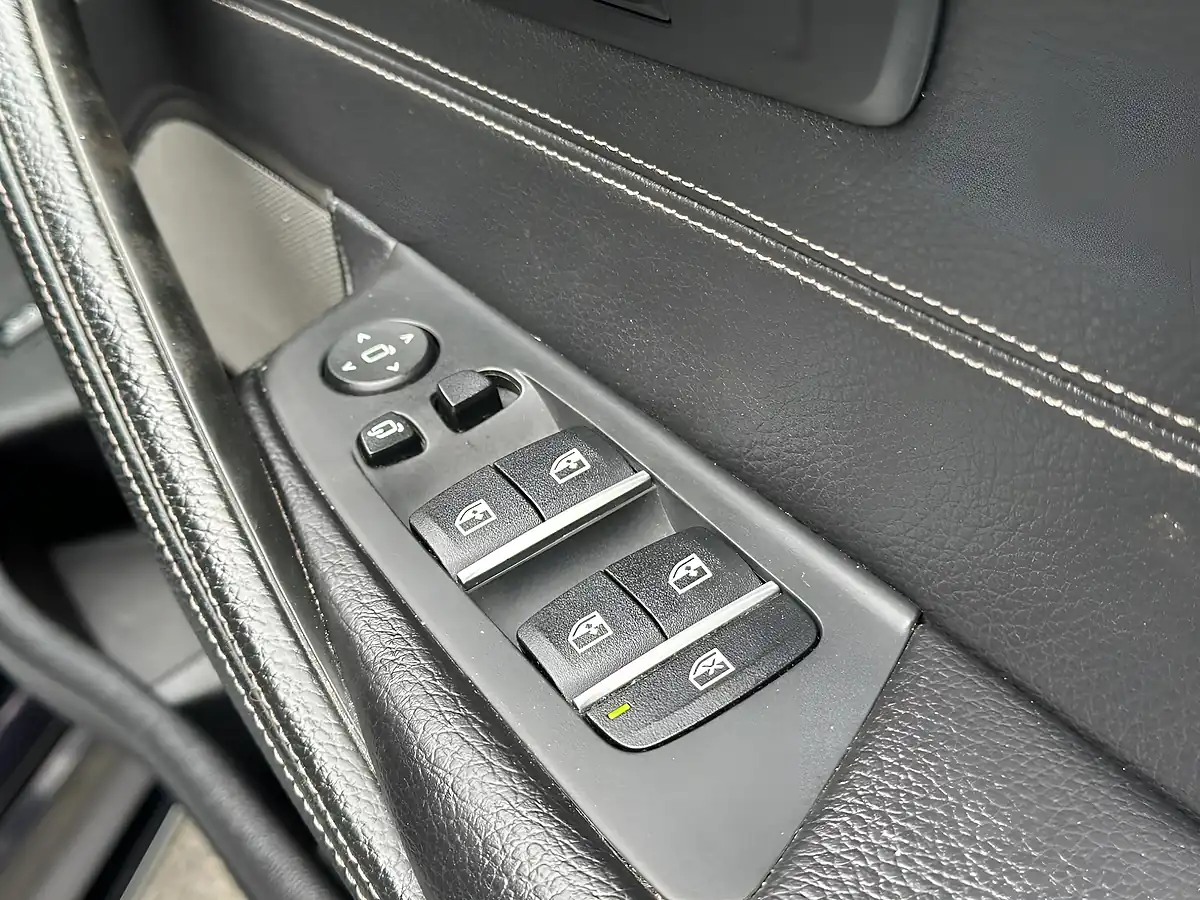Used 2017 BMW 5 Series M Sport Black - Interior and Exterior details 14