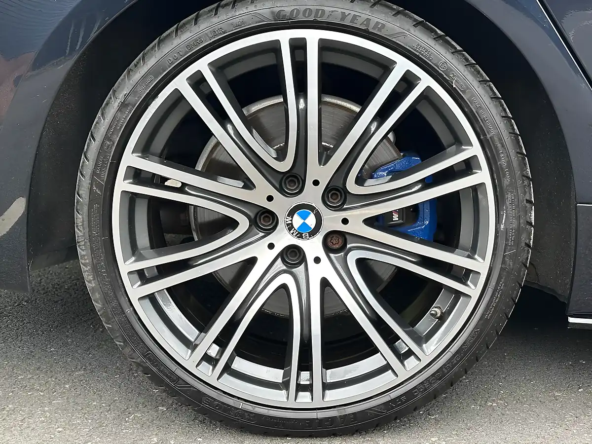 Used 2017 BMW 5 Series M Sport Black - Interior and Exterior details 20