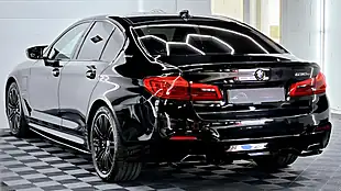 Used 2017 BMW 5 Series M Sport Black Sapphire - Interior and Exterior details 10