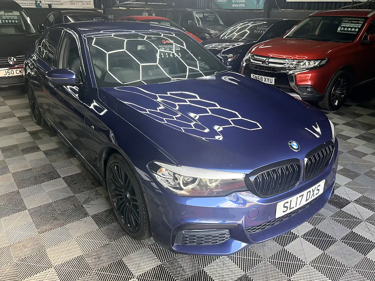 Used 2017 BMW 5 Series M Sport Blue - Interior and Exterior details 7