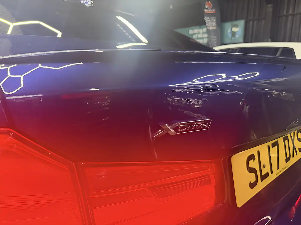 Used 2017 BMW 5 Series M Sport Blue - Interior and Exterior details 9