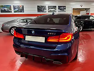 Used 2017 BMW 5 Series M Sport Blue - Interior and Exterior details 10