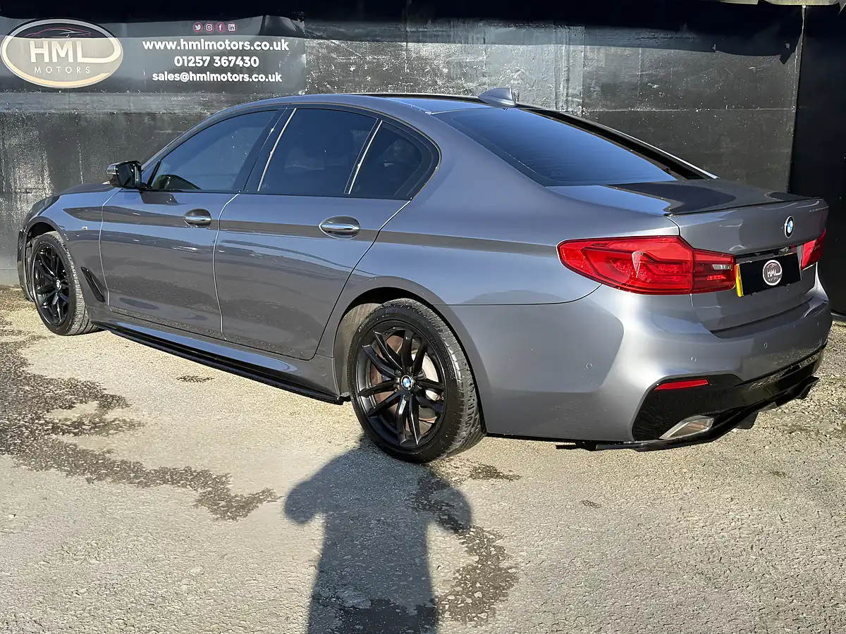 Used 2017 BMW 5 Series M Sport Blue - Interior and Exterior details 4