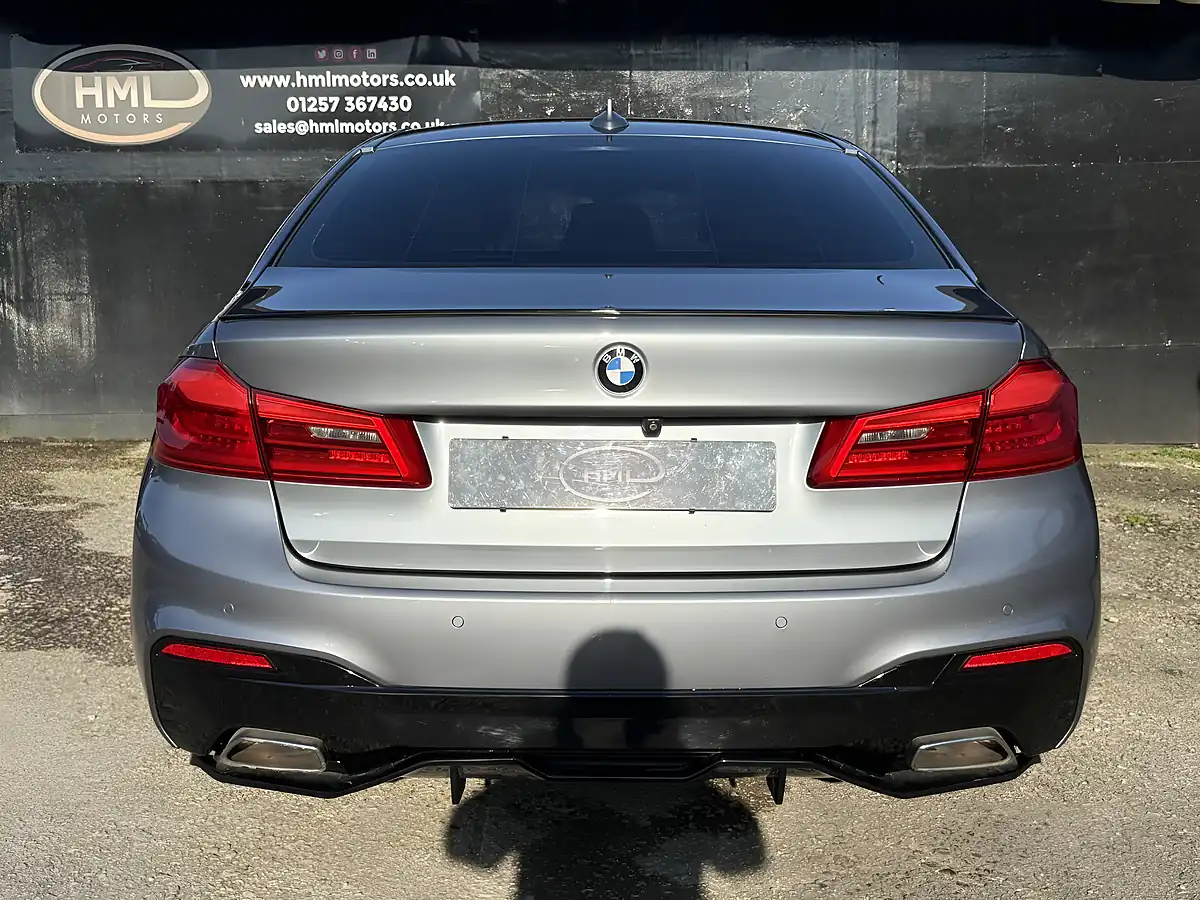 Used 2017 BMW 5 Series M Sport Blue - Interior and Exterior details 9